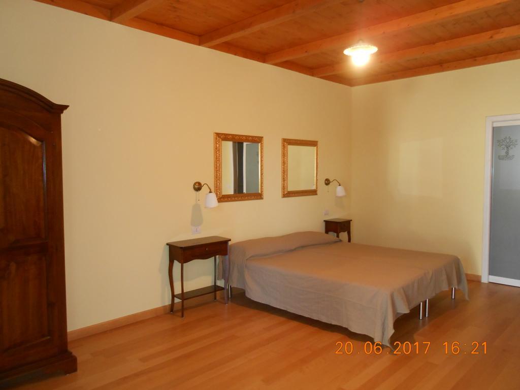Agriturismo Armienti Villa Toritto Luaran gambar