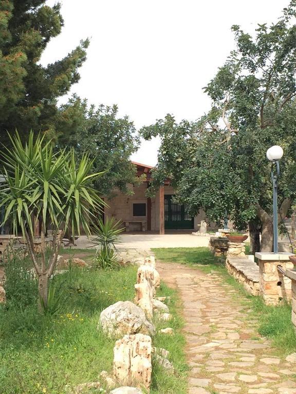 Agriturismo Armienti Villa Toritto Luaran gambar