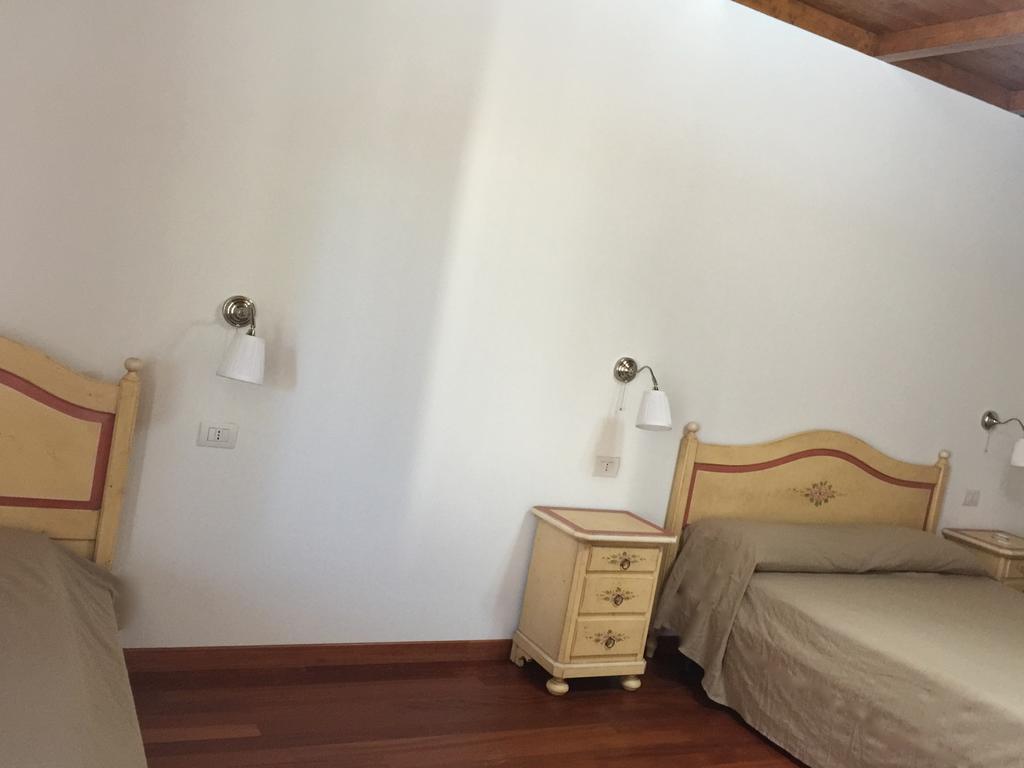 Agriturismo Armienti Villa Toritto Luaran gambar